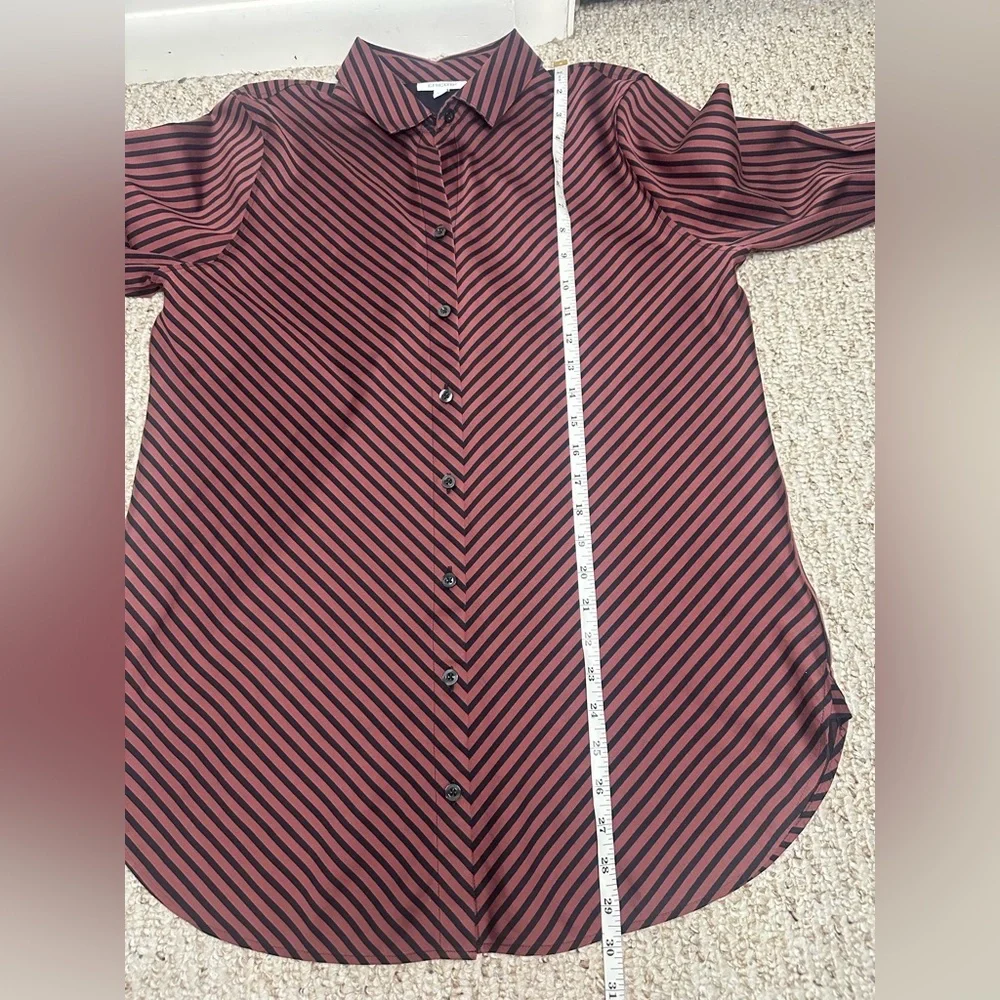 Chico’s Striped Button-Up Women's Top size 1 or Small - Picture 7 of 8